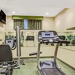 Hillcrest Hotel Near Jfk Airtrain